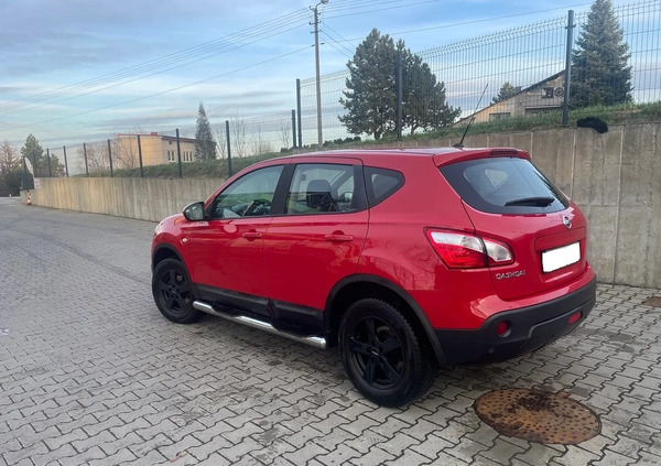 Nissan Qashqai cena 40900 przebieg: 175000, rok produkcji 2011 z Czarnków małe 326